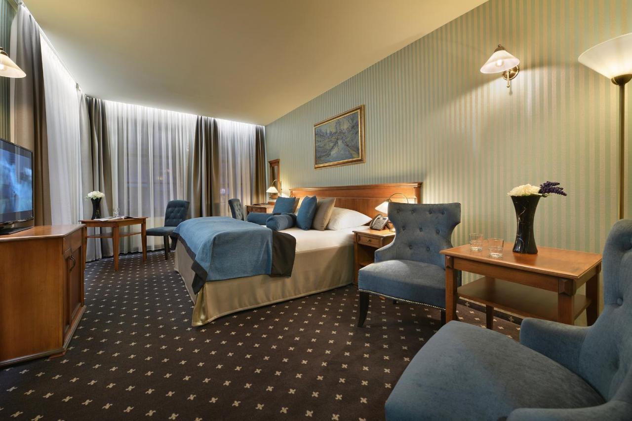 Hotel Morris Premium Collection Ческа-Липа Экстерьер фото